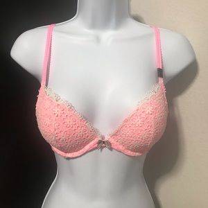 Body by Victoria Embroidered Push-up 32B